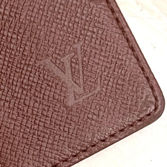 Auc Louis Vuitton Taiga Porte Tresor Etui Papiers Wallet ID Document holder - Picture 5 of 10